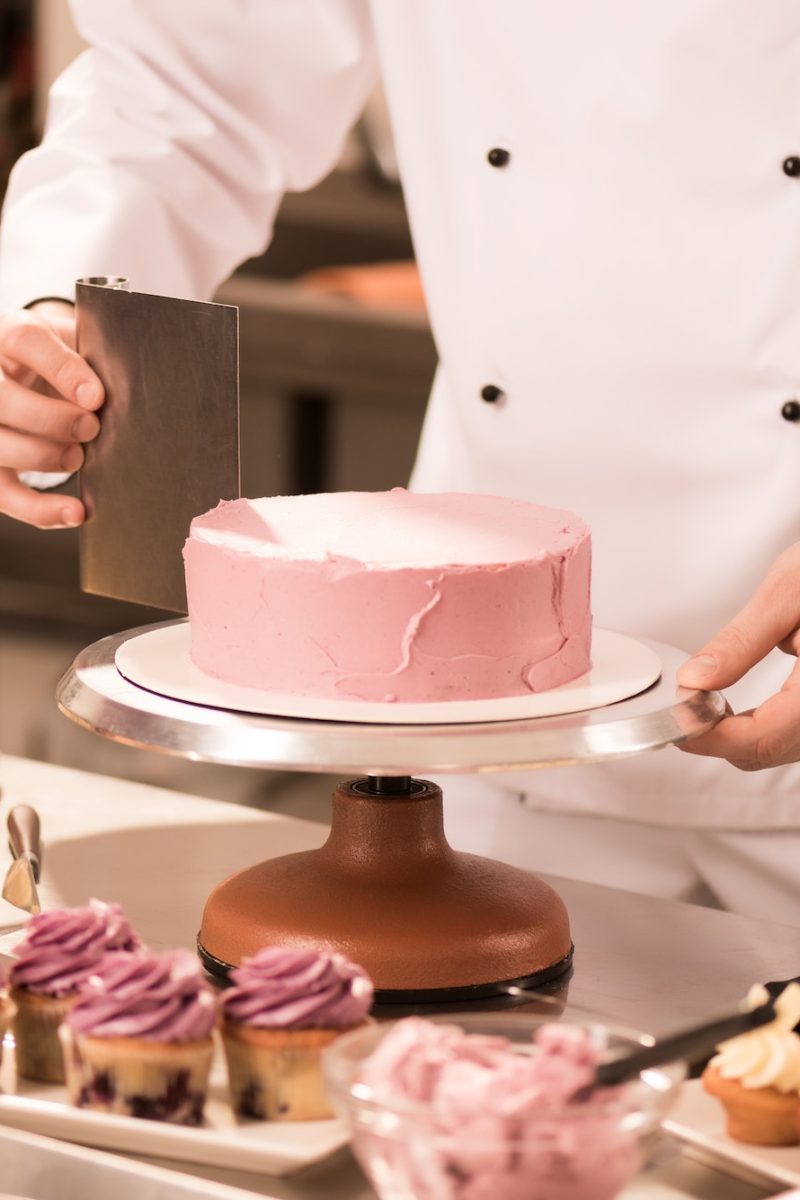 cropped-shot-of-confectioner-making-cake-in-restaurant-kitchen.jpg cropped-shot-of-confectioner-making-cake-in-restaurant-kitchen.jpg